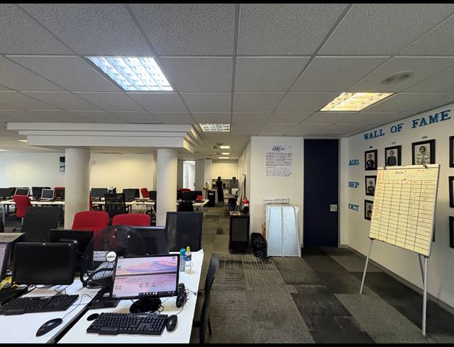 418M² OFFICE TO LET IN CAPE TOWN CITY CENTRE